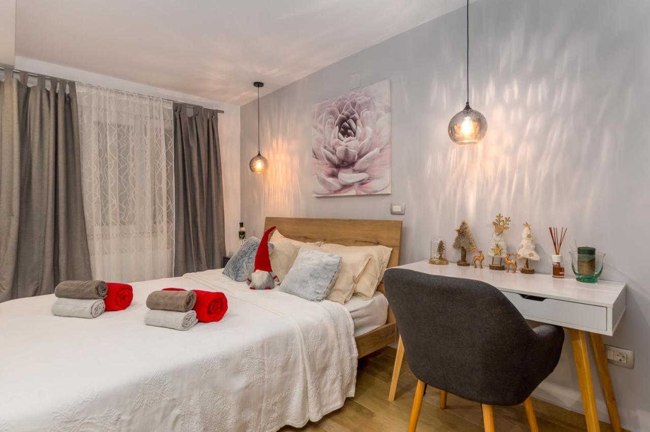 Lavanda Maslina - New Luxury Apartments Póla Kültér fotó